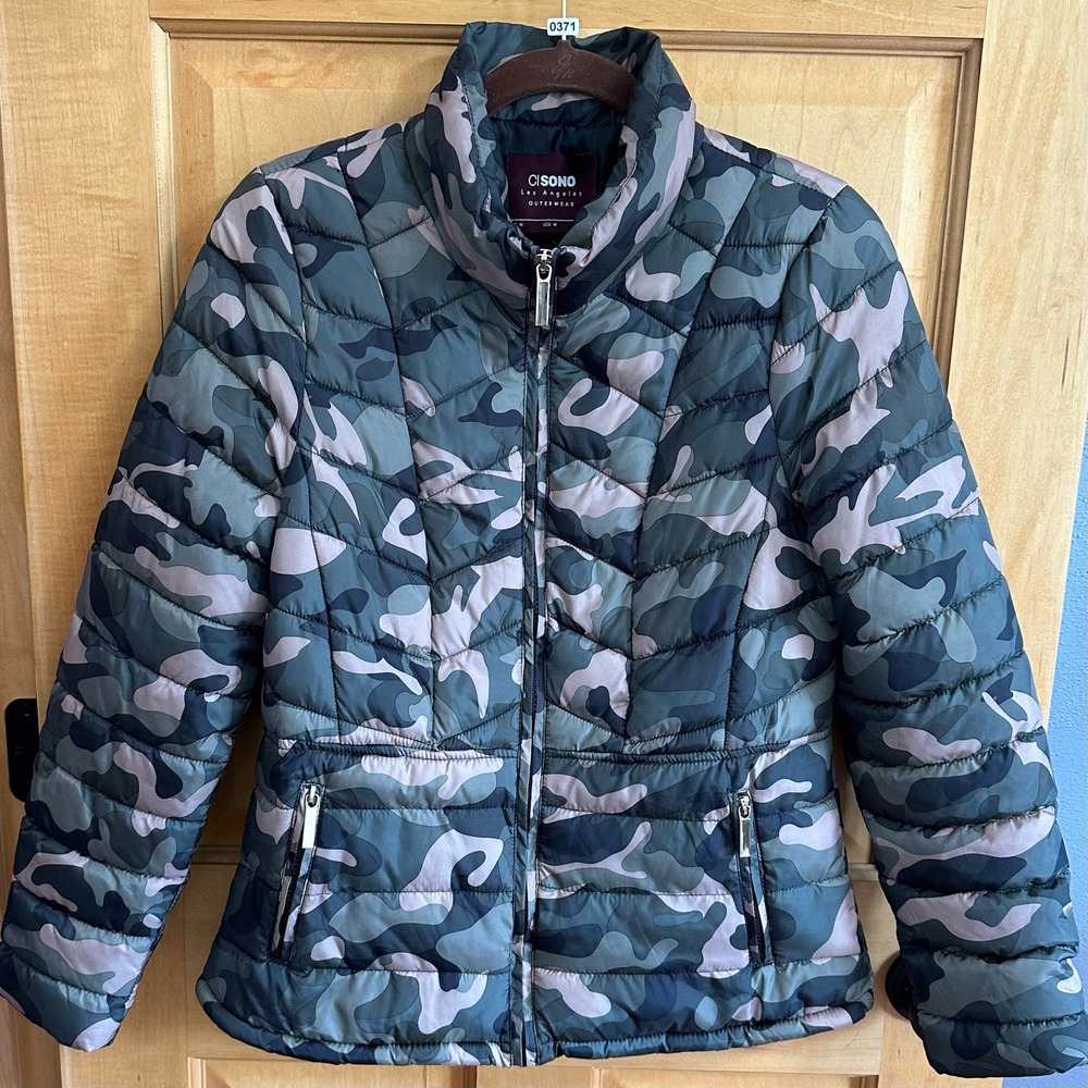 NWOT, CISono Los Angeles Outerwear, Women’s Sz M Camo Puffer Jacket